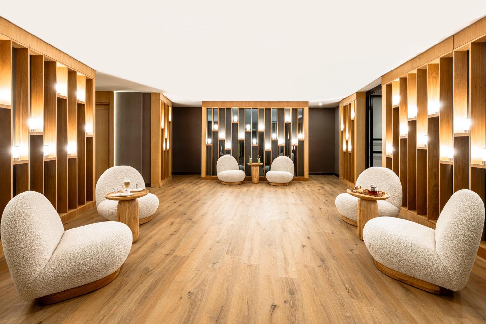 Concorde De Luxe Resort 5*